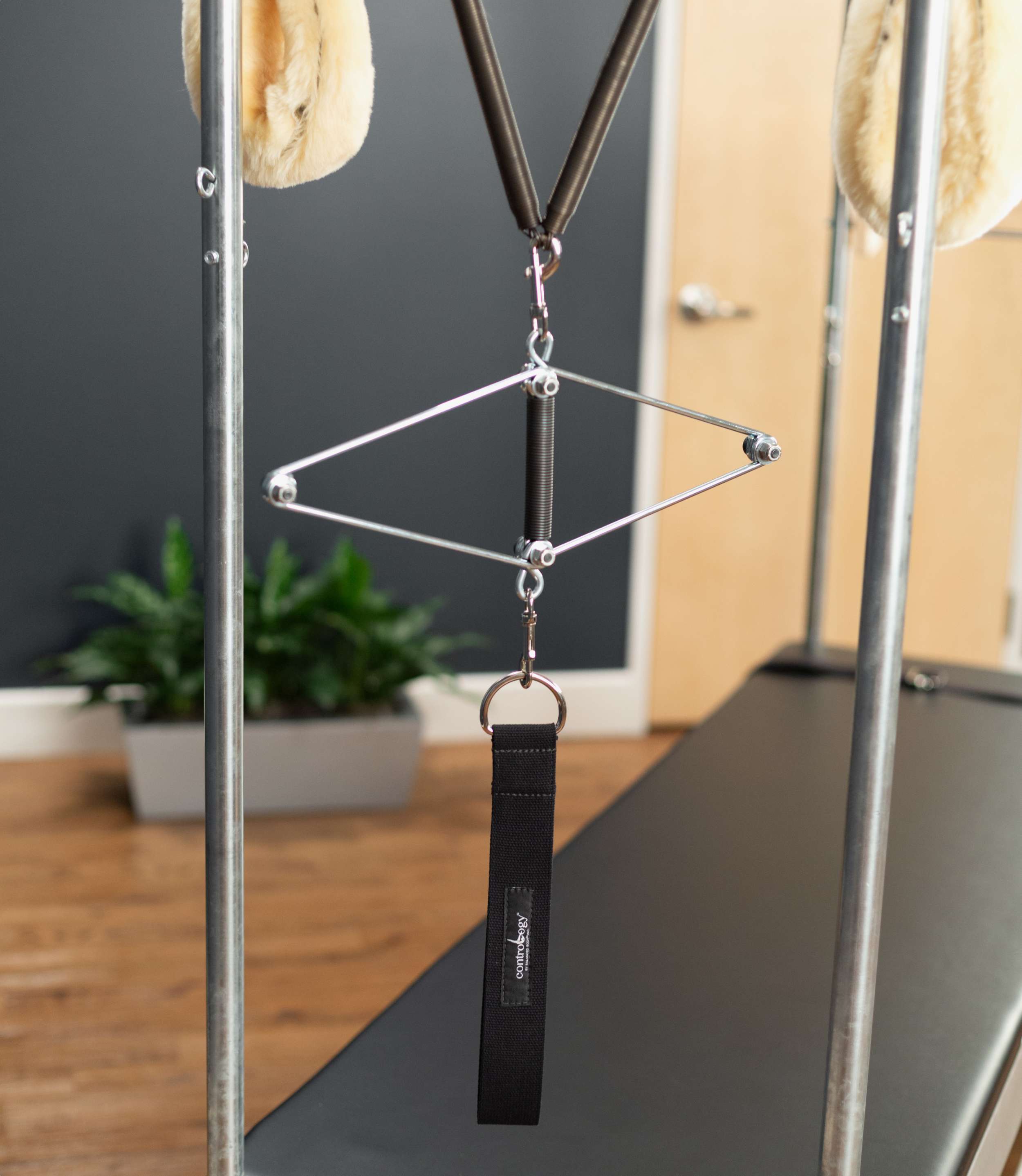Contrology Neck Stretcher
