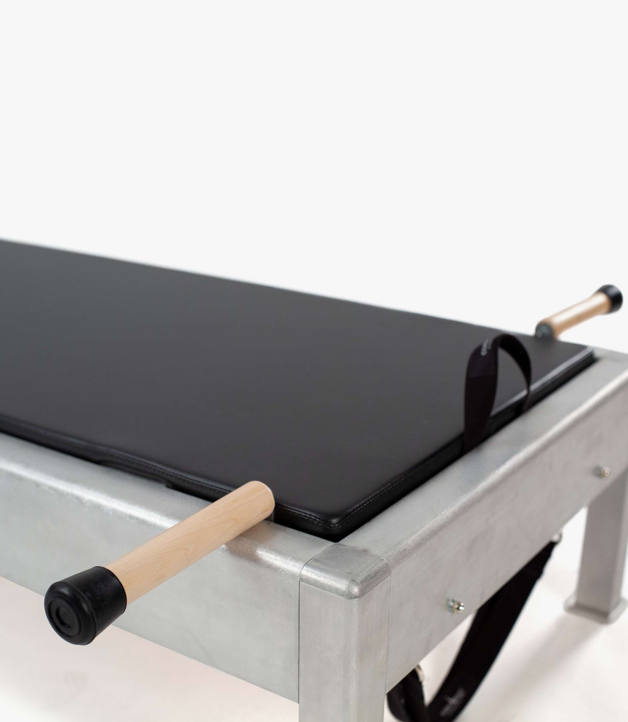 Mat Dowel Handles